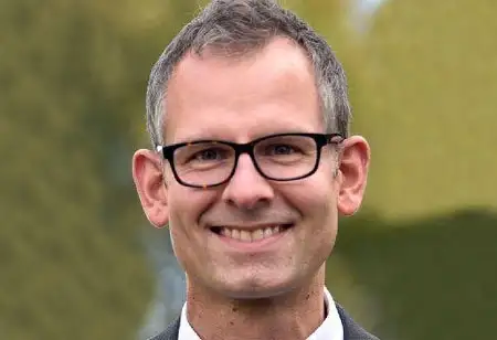 Nick Thomson, Senior Director, Chemical Research and Development, Pfizer  | Pharma Tech Outlook APAC
